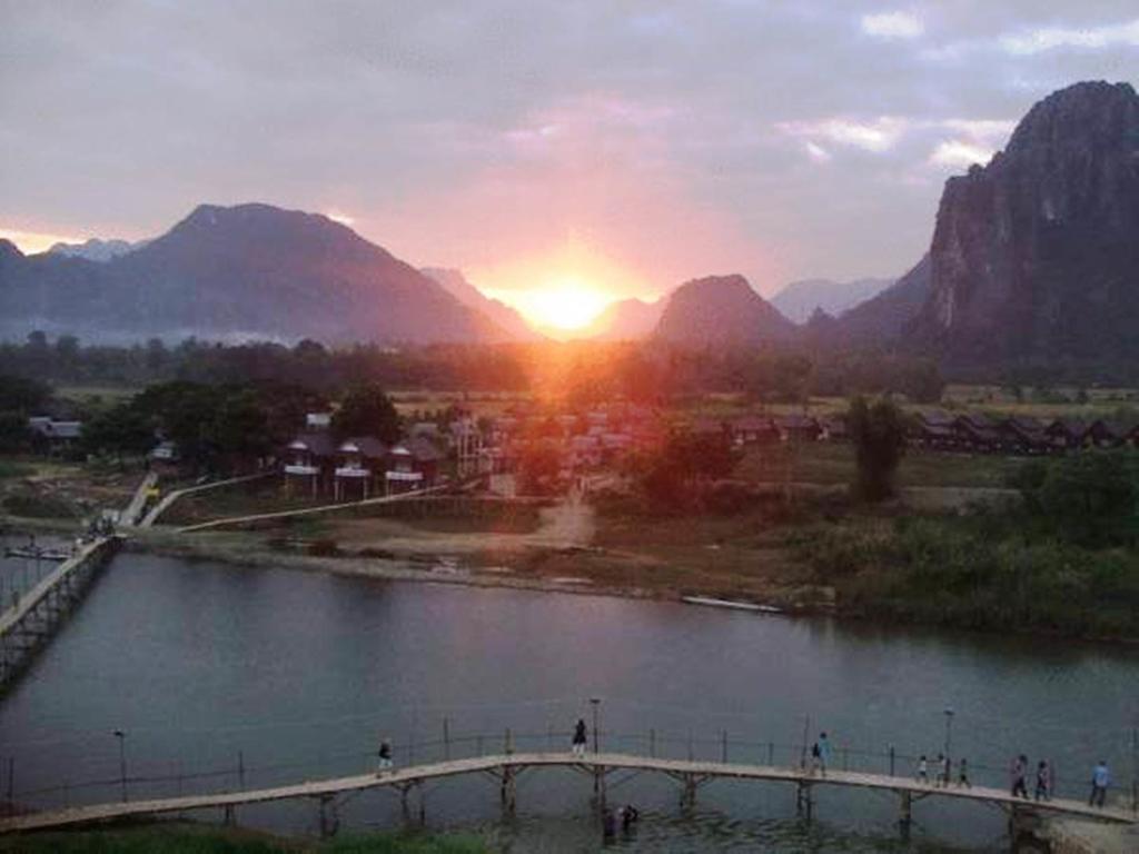 Popular View pensión Vang Vieng Exterior foto