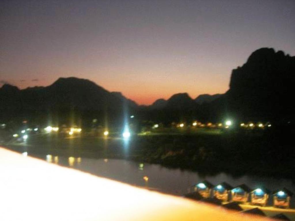 Popular View pensión Vang Vieng Exterior foto