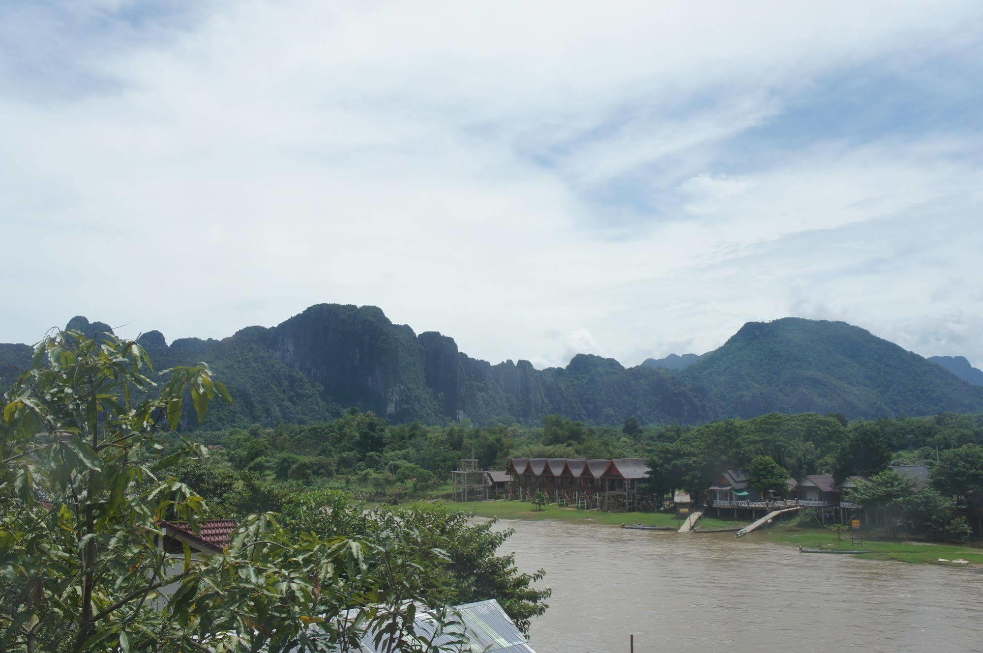 Popular View pensión Vang Vieng Exterior foto